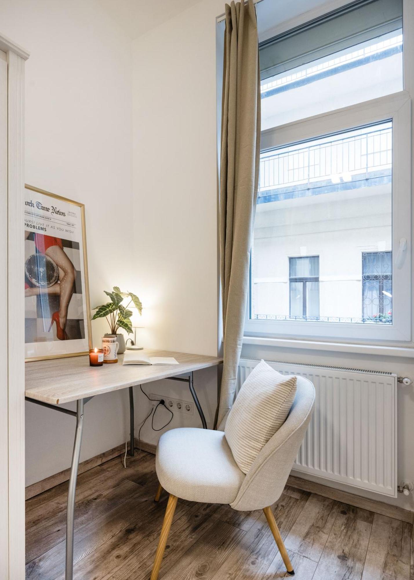 Designer Boutique 2r Walk To Opera House & Basilica Apartment *