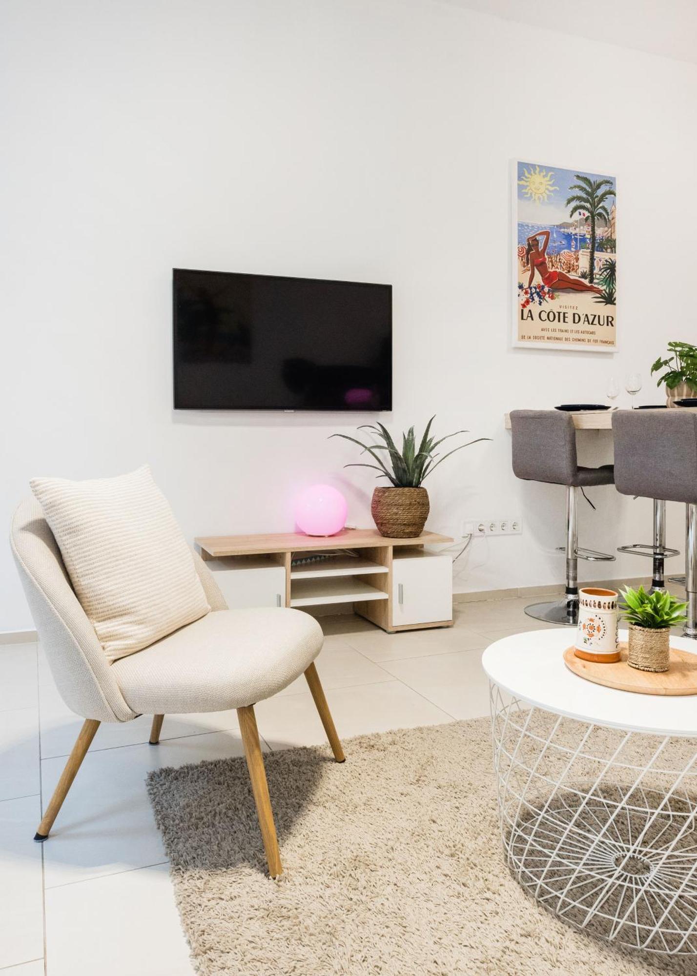 Designer Boutique 2r Walk To Opera House & Basilica Apartment *