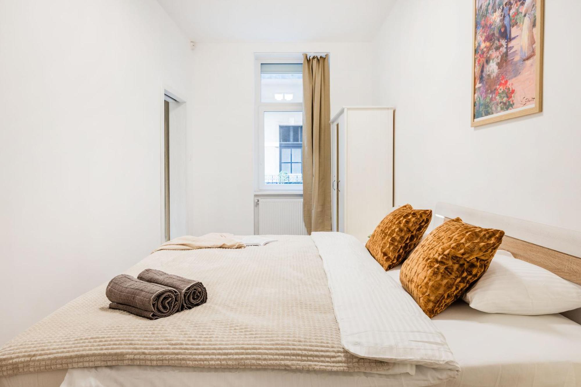 Apartament Designer Boutique 2r Walk To Opera House & Basilica